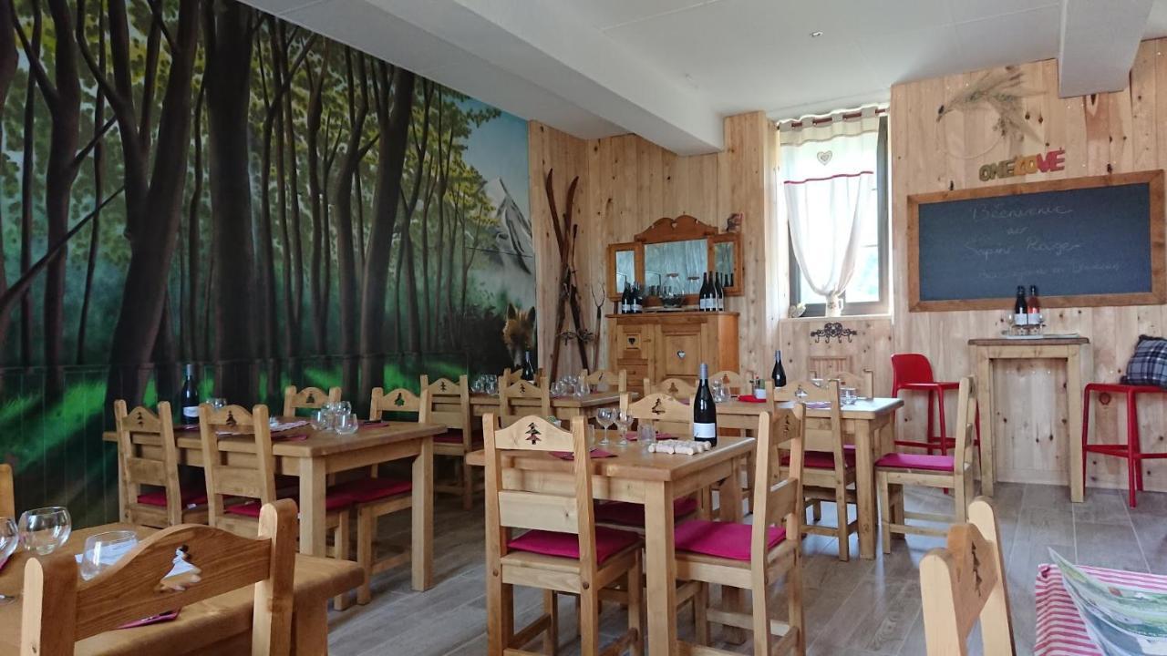 Le Sapin Rouge - Restaurant - Bar - Chambres D'Hotes Artigues (Aude) Exterior foto